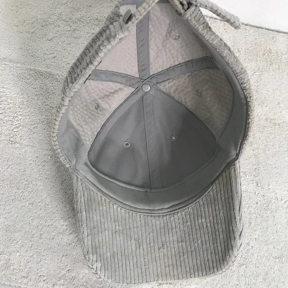 Ivy Park Adidas Corduroy Gray Baseball Hat - Picture 9 of 11
